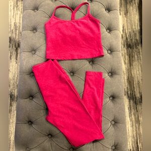 EUC Small Beyond Yoga Set: Spacedye Slim Racerback Cropped Tank and 7/8 Leggings